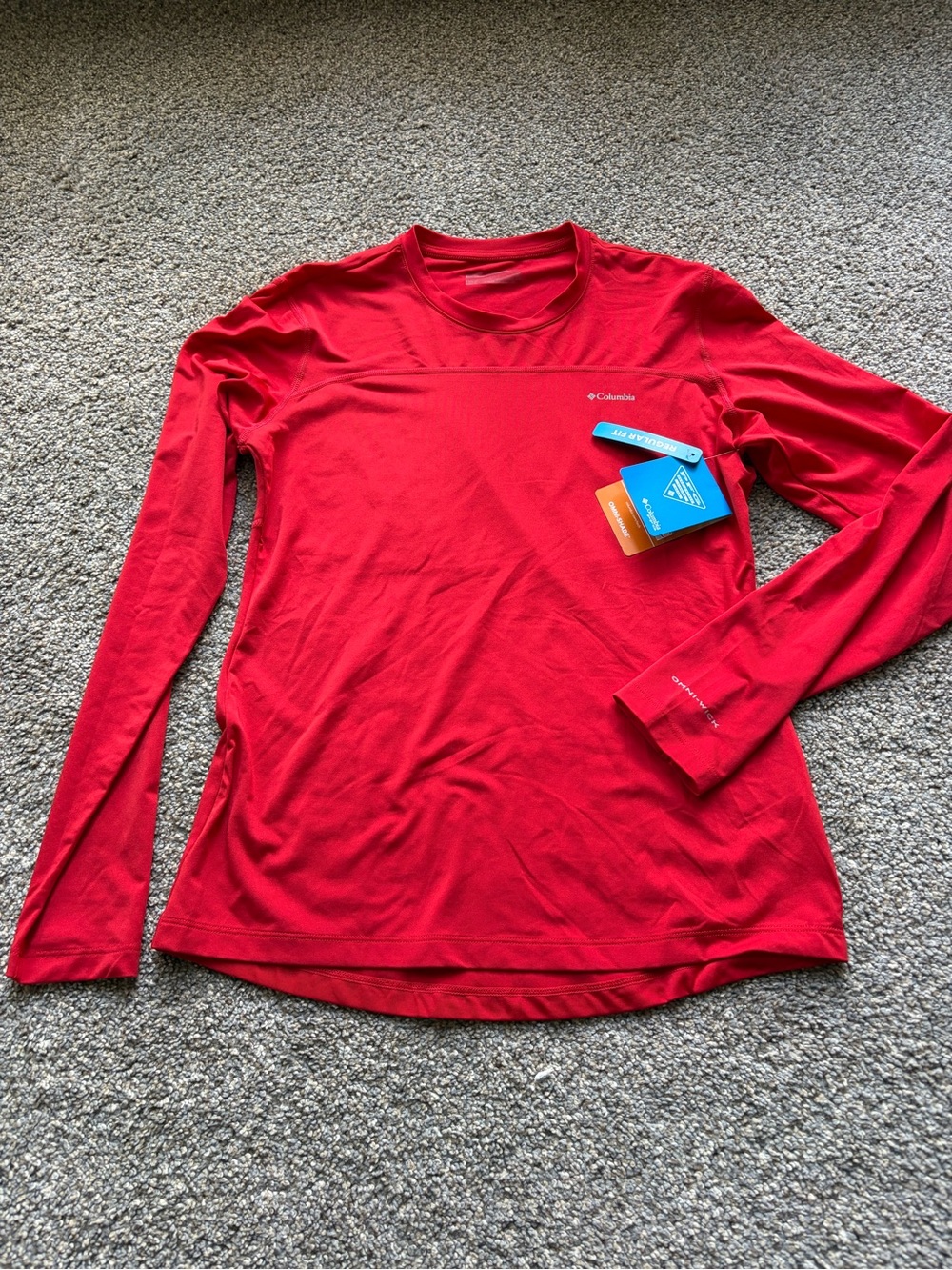 Columbia women’s Red Long Sleeve Omni PFG top